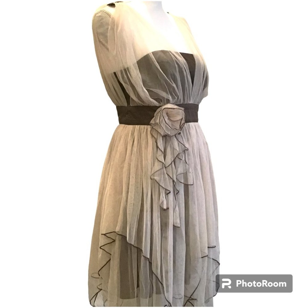 Ryu Women's Tulle Rosette Dress - Picture 3 of 11